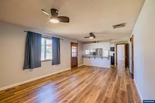 3305 Davidson St SE, Albany, OR 97322 - Photo 9