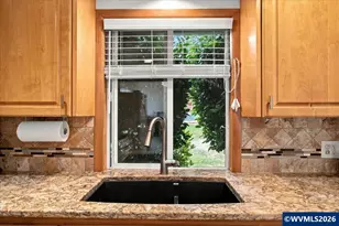 2570 Alvarado Terrace S, Salem, OR 97302 - Photo 17