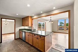 11160 Whiteaker Dr, Dallas, OR 97338 - Photo 15