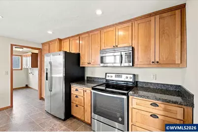 11160 Whiteaker Dr, Dallas, OR 97338 - Photo 13