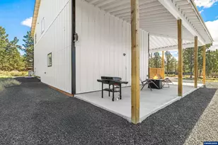 9568 Scout Camp Way, Terrebonne, OR 97660 - Photo 37
