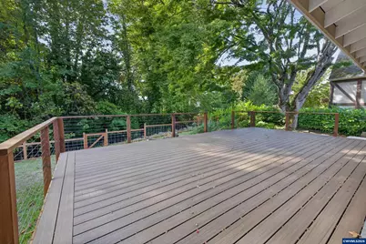 440 Mayer Dr, Lebanon, OR 97355 - Photo 25