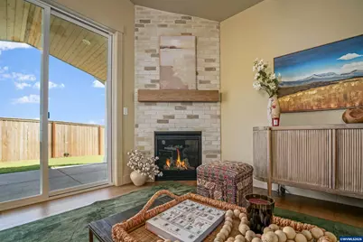 586 NW Cascade Mountain Dr, Dallas, OR 97338 - Photo 17