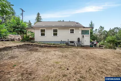 122 Rock St, Silverton, OR 97381 - Photo 17