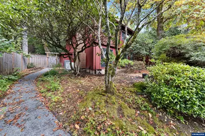 35 Da Vinci St, Lake Oswego, OR 97035 - Photo 3