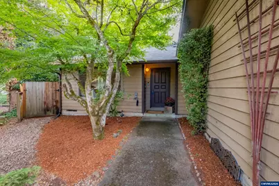 2600 NW Fireweed Pl, Corvallis, OR 97330 - Photo 3