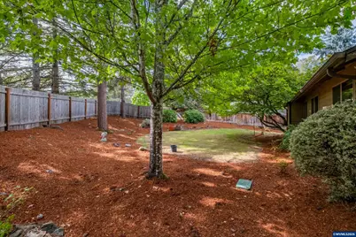2600 NW Fireweed Pl, Corvallis, OR 97330 - Photo 31