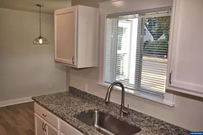 310 Wheeler St, Lebanon, OR 97355 - Photo 19
