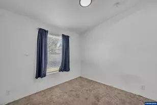 733 Fescue Ave, Woodburn, OR 97071 - Photo 21