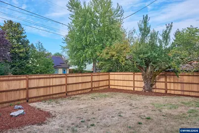 2640 High St SE, Salem, OR 97302 - Photo 41