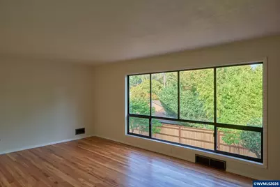 2640 High St SE, Salem, OR 97302 - Photo 7