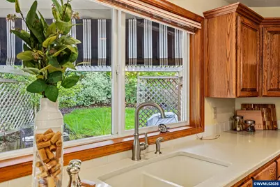 4712 NW Jeanice Pl, Corvallis, OR 97330 - Photo 23