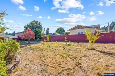 305 Ironwood St, Sweet Home, OR 97386 - Photo 33