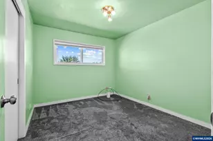 305 Ironwood St, Sweet Home, OR 97386 - Photo 17