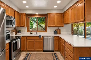 830 Fran St SE, Salem, OR 97306 - Photo 5