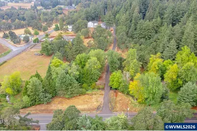 7777 Battle Creek Rd SE, Salem, OR 97317 - Photo 9