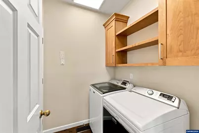 379 Hazelbrook Dr N, Keizer, OR 97303 - Photo 33