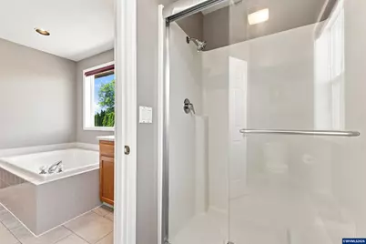 379 Hazelbrook Dr N, Keizer, OR 97303 - Photo 27
