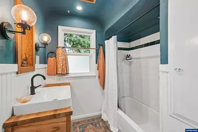 1815 Madison St NE, Salem, OR 97301 - Photo 27