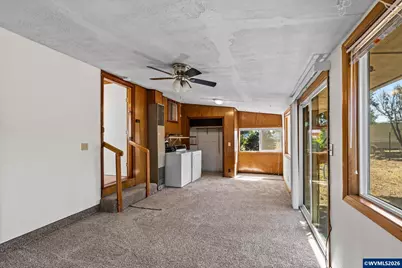 2860 Parkway St, Lebanon, OR 97355 - Photo 13
