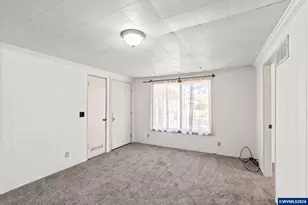 2860 Parkway St, Lebanon, OR 97355 - Photo 5
