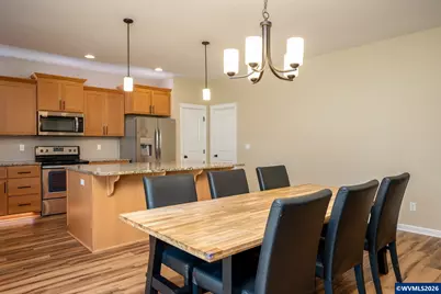 467 E Johnson St, Carlton, OR 97111 - Photo 5