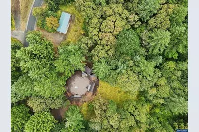 7210 NW Grandview Dr, Corvallis, OR 97330 - Photo 45