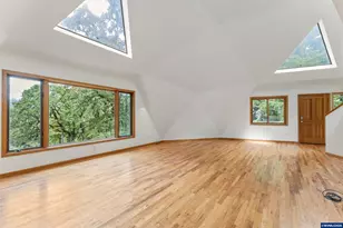 7210 NW Grandview Dr, Corvallis, OR 97330 - Photo 5