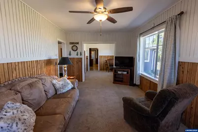 5686 Waconda Rd NE, Salem, OR 97305 - Photo 7