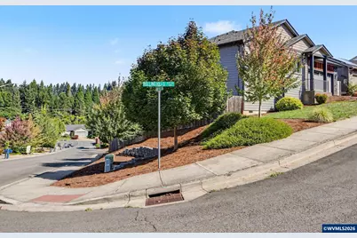 101 Rolling Hills Av SE, Salem, OR 97306 - Photo 3
