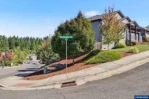 101 Rolling Hills Ave SE, Salem, OR 97306 - Photo 3