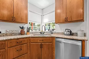 1116 Russ Ln, McMinnville, OR 97128 - Photo 17