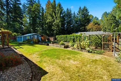 45890 River Loop Rd, Lyons, OR 97358 - Photo 15