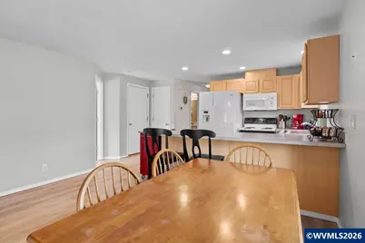 2201 Edgemont St SE, Albany, OR 97322 - Photo 17