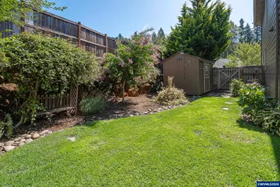 185 Muirfield Av SE, Salem, OR 97306 - Photo 31