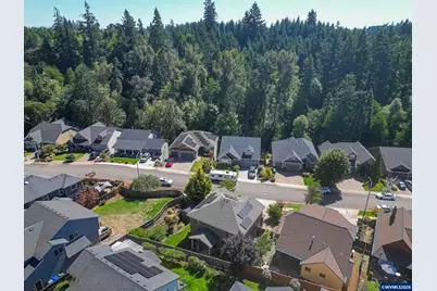 185 Muirfield Av SE, Salem, OR 97306 - Photo 33