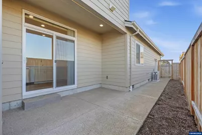1426 SE Hankel St, Dallas, OR 97338 - Photo 15