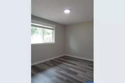 2586 Wintergreen (-2588) Av NW, Salem, OR 97304 - Photo 9