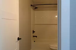 2586 Wintergreen (-2588) Av NW, Salem, OR 97304 - Photo 21