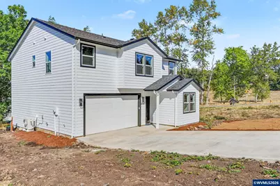 37840 E Grant St, Lebanon, OR 97355 - Photo 3