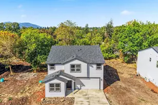 37846 E Grant St, Lebanon, OR 97355 - Photo 43