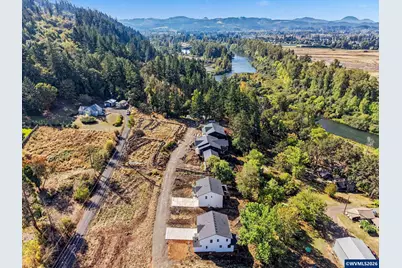 37846 E Grant St, Lebanon, OR 97355 - Photo 49
