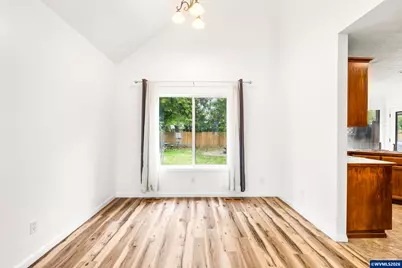 270 Martin Wy S, Monmouth, OR 97361 - Photo 11