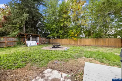 270 Martin Wy S, Monmouth, OR 97361 - Photo 35