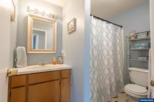 325 NW Denton St, Dallas, OR 97338 - Photo 19