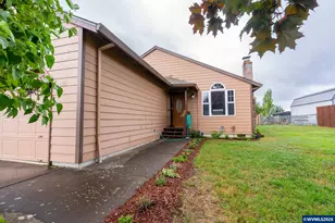 325 NW Denton St, Dallas, OR 97338 - Photo 3