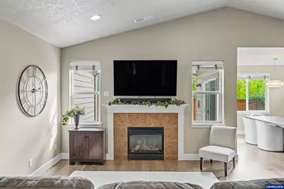 2673 Kingston Wy NW, Albany, OR 97321 - Photo 11