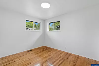 815 NE Woodcrest (-825) Av, Corvallis, OR 97330 - Photo 23