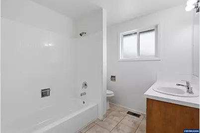 815 NE Woodcrest (-825) Av, Corvallis, OR 97330 - Photo 25