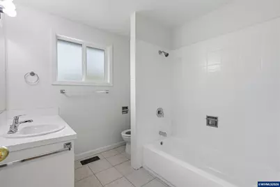 815 NE Woodcrest (-825) Av, Corvallis, OR 97330 - Photo 13